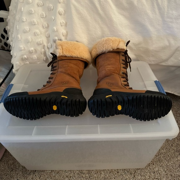 UGG Women's Brown Fur-Lined Boots - Picture 4 of 4